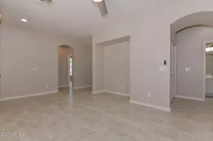 34718 N 25th Ln, Phoenix, AZ 85086 - Photo 8
