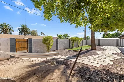 8137 E Indian School Road, Scottsdale, AZ 85251 - Photo 52