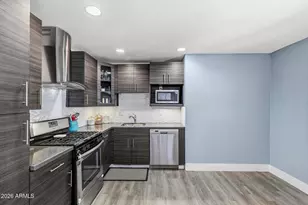 8137 E Indian School Rd, Scottsdale, AZ 85251 - Photo 24