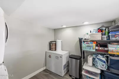8137 E Indian School Road, Scottsdale, AZ 85251 - Photo 28