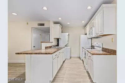 1037 N 84th Place, Scottsdale, AZ 85257 - Photo 16