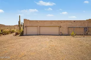 407 E Honda Bow Rd, Phoenix, AZ 85086 - Photo 4