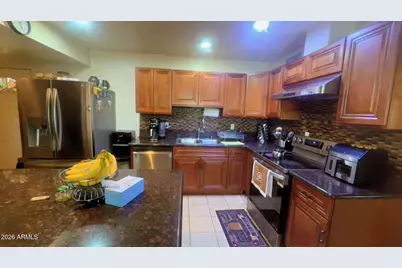 7810 N 37th Avenue, Phoenix, AZ 85051 - Photo 16