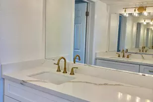 7800 E Lincoln Dr, Scottsdale, AZ 85250 - Photo 22