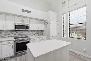706 S Beck Ave, Tempe, AZ 85281 - Photo 8
