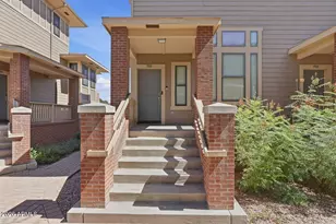 706 S Beck Ave, Tempe, AZ 85281 - Photo 1