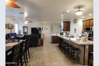 41048 N Vine Avenue, San Tan Valley, AZ 85140 - Photo 4
