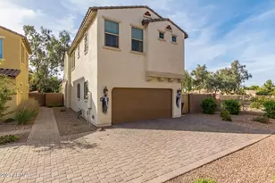 1942 S Sycamore Pl, Chandler, AZ 85286 - Photo 1