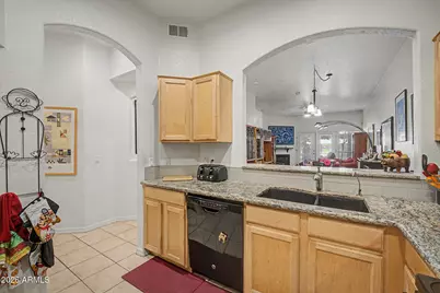 4533 N 22nd Street #108, Phoenix, AZ 85016 - Photo 4