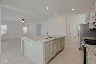 7671 W Smoketree Dr, Peoria, AZ 85383 - Photo 4