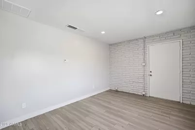 2515 S Palm Drive, Tempe, AZ 85282 - Photo 30
