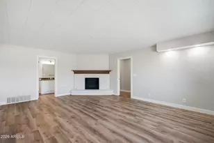 2515 S Palm Dr, Tempe, AZ 85282 - Photo 18