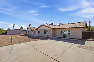 2515 S Palm Dr, Tempe, AZ 85282 - Photo 10