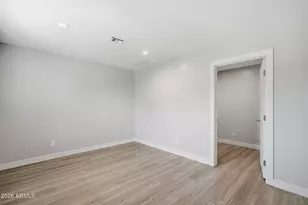 2515 S Palm Dr, Tempe, AZ 85282 - Photo 34
