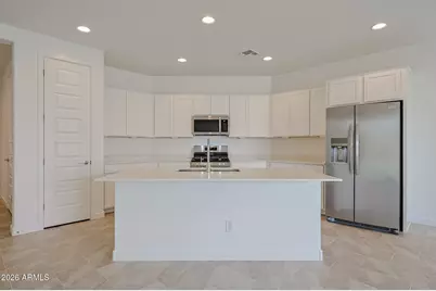 7832 W Hide Trail, Peoria, AZ 85383 - Photo 2