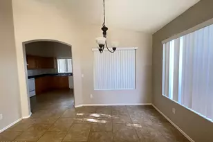 4004 S Summer Ct, Gilbert, AZ 85297 - Photo 6