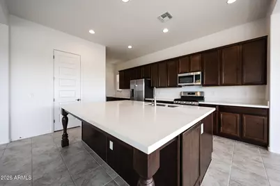 7695 W Smoketree Drive, Peoria, AZ 85383 - Photo 4