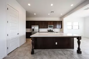 7695 W Smoketree Dr, Peoria, AZ 85383 - Photo 2