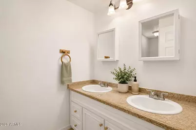 7 S Catalina Street, Gilbert, AZ 85233 - Photo 16