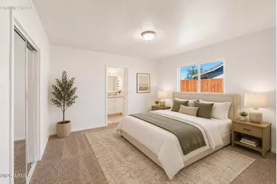 7 S Catalina Street, Gilbert, AZ 85233 - Photo 10