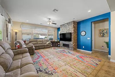 10561 E Pivitol Avenue, Mesa, AZ 85212 - Photo 14