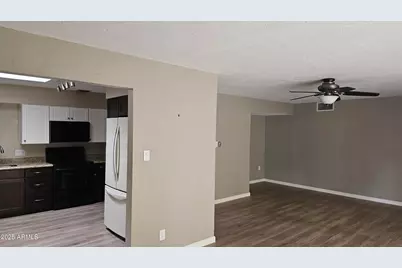 4208 E Montecito Avenue, Phoenix, AZ 85018 - Photo 4