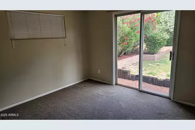 4208 E Montecito Avenue, Phoenix, AZ 85018 - Photo 8