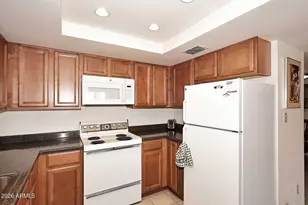 7910 E Camelback Rd, Scottsdale, AZ 85251 - Photo 10