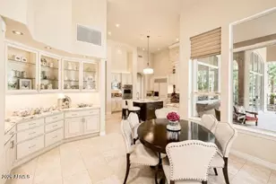 7407 N 71st Pl, Paradise Valley, AZ 85253 - Photo 6