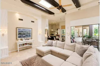7407 N 71st Place, Paradise Valley, AZ 85253 - Photo 2