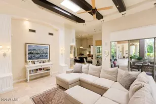 7407 N 71st Pl, Paradise Valley, AZ 85253 - Photo 2