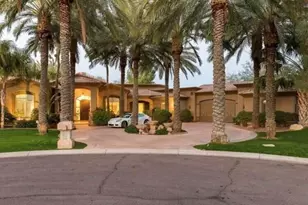 7407 N 71st Pl, Paradise Valley, AZ 85253 - Photo 1