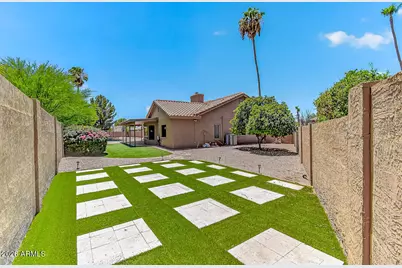 5735 E Campo Bello Drive, Scottsdale, AZ 85254 - Photo 40