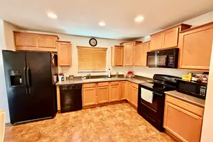 4643 W Juniper Ave, Coolidge, AZ 85128 - Photo 2