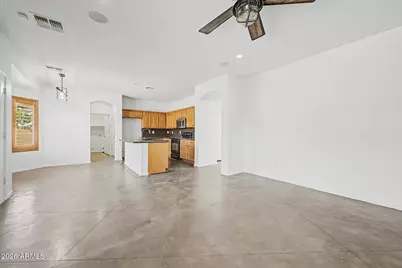 21476 N Denton Drive, Maricopa, AZ 85138 - Photo 10