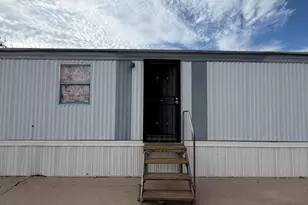 303 E South Mountain Ave, Phoenix, AZ 85042 - Photo 24
