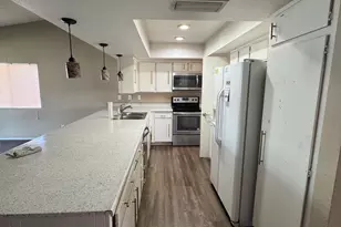 6540 W Hazelwood St, Phoenix, AZ 85033 - Photo 4