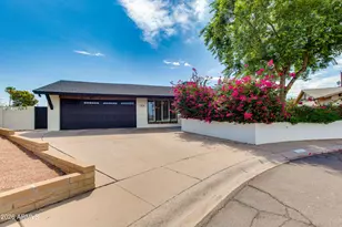7836 E Cypress St, Scottsdale, AZ 85257 - Photo 2