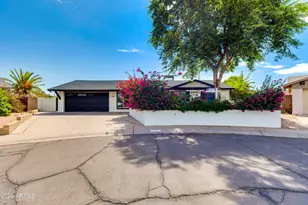 7836 E Cypress St, Scottsdale, AZ 85257 - Photo 1