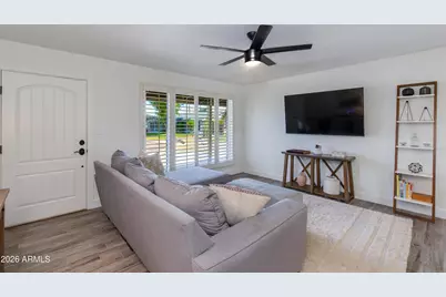 7836 E Cypress Street, Scottsdale, AZ 85257 - Photo 8