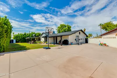 7836 E Cypress Street, Scottsdale, AZ 85257 - Photo 48