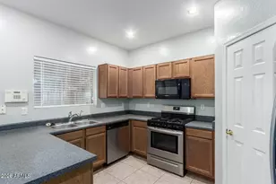 2739 E Indian Wells Pl, Chandler, AZ 85249 - Photo 10