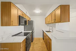 10610 S 48th St, Phoenix, AZ 85044 - Photo 10