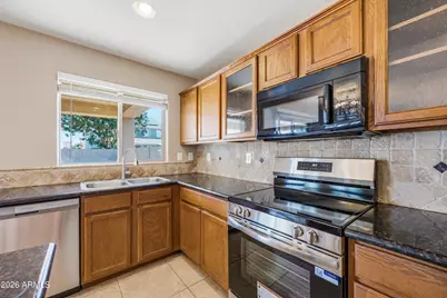 779 E Bradstock Way, San Tan Valley, AZ 85140 - Photo 8