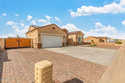 14690 S Brook Hollow Road, Arizona City, AZ 85123 - Photo 2