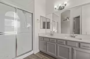 1077 W Laurel Ave, Gilbert, AZ 85233 - Photo 16