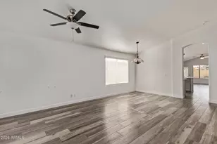 1077 W Laurel Ave, Gilbert, AZ 85233 - Photo 2