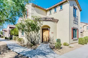 21130 N 36th Pl, Phoenix, AZ 85050 - Photo 1