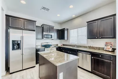 21130 N 36th Place, Phoenix, AZ 85050 - Photo 6