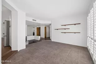 4717 E Winston Dr, Phoenix, AZ 85044 - Photo 8